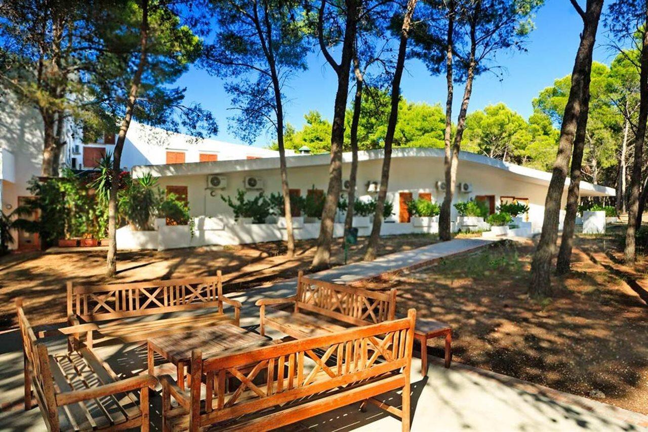 Hotel Kyrie Isole Tremiti Сан-Домино Экстерьер фото