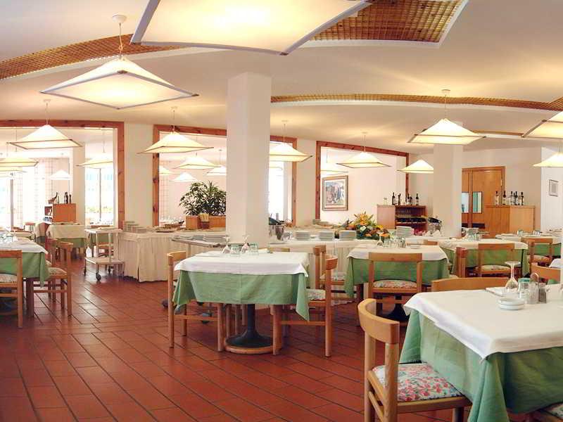 Hotel Kyrie Isole Tremiti Сан-Домино Экстерьер фото